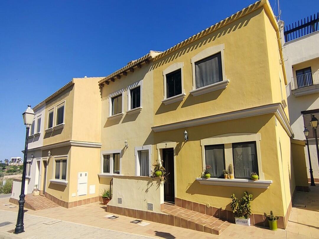 Duplex -
                        Fuente Alamo -
                        3 chambres -
                        6 occupants